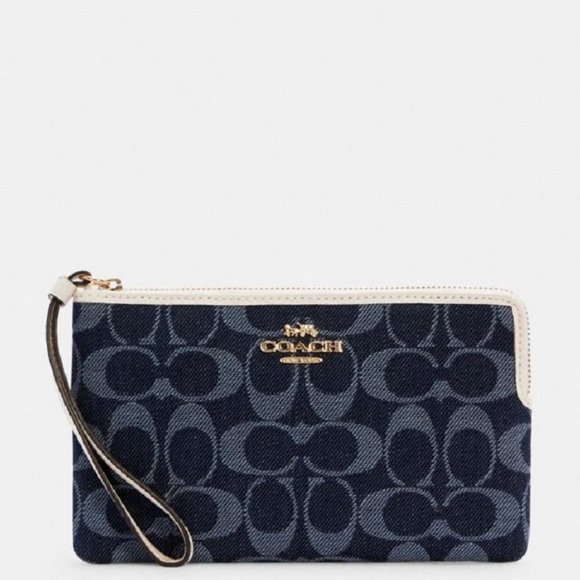 $79 *NEW* COACH Large Corner Zip Wristlet In Signa